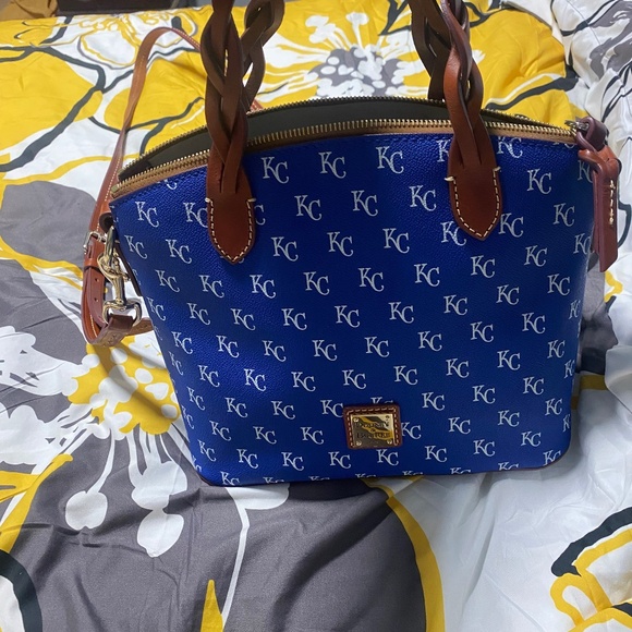Dooney and Bourke Handbags - Dooney and Bourke Royal blue bag